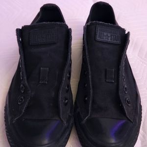 Black All Star converse